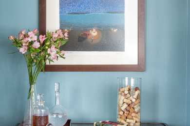 Inspiration for a timeless entryway remodel in Los Angeles