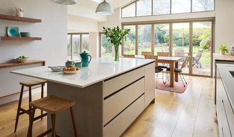 Kitchen Tour: A Neatly Organised Kitchen With Masses of Storage