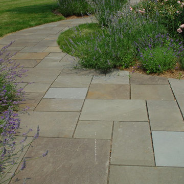 Bluestone Walkways & Tread stones