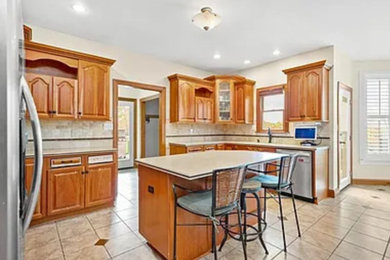 Minimalist kitchen photo in Other