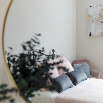 Edinburgh Georgian Apartment - Pink and Grey Bedroom