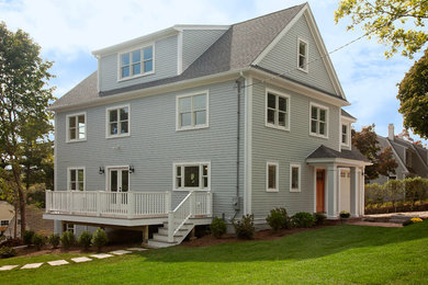 Home design - transitional home design idea in Boston