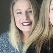 Laura Zidek's photo
