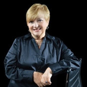 Andra Oyler's photo