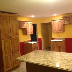 Rustic Knotty Oak - Kitchen Cabinetry