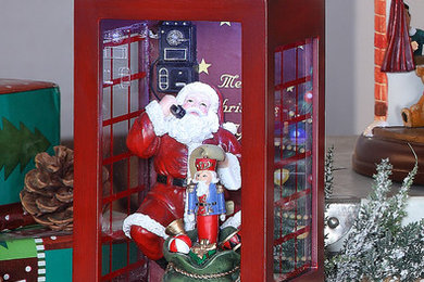 Santa Phone Booth, Decor