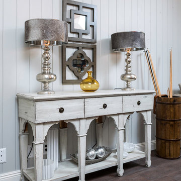 Beachy Console Table with Glam Lamps