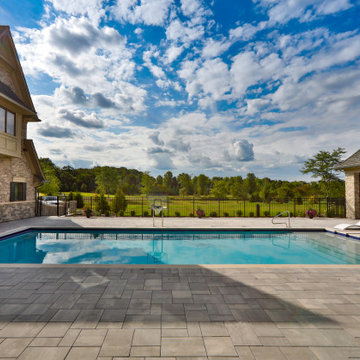 St. Charles Swimming Pool and Hot Tub with Floating Steps
