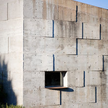 Front Gate/Wall