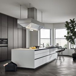 Twelve Kitchen by Poliform - Kitchen And Dining Furniture