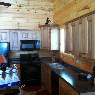 Rustic Knotty Oak
