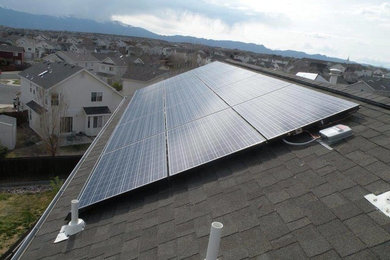 Inspiration for a timeless exterior home remodel in Denver with a shingle roof