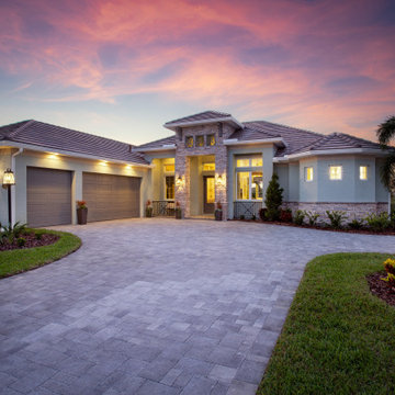 Villa Lucca Grand with Generational Suite