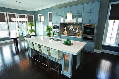 Kitchen - transitional kitchen idea in Portland Maine