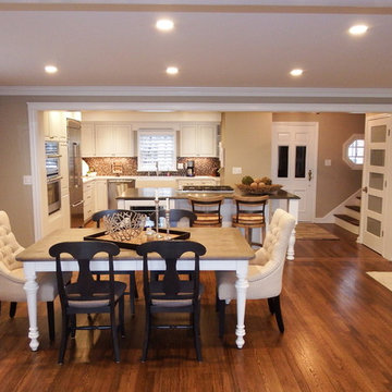 2016 NARI CotY Award Winner - Residential Kitchen $60,000-$100,000 - Bay Village