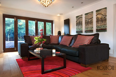 This is an example of a contemporary living room in London.