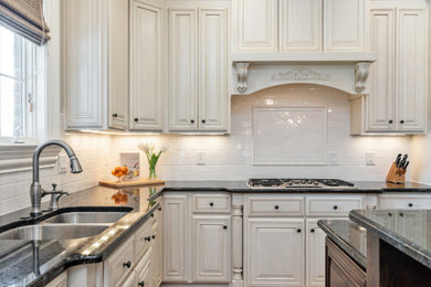Inspiration for a kitchen remodel in Charlotte