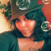 Loving Mindy's photo