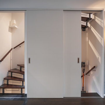Treppenhausabtrennung mit Schiebetüren