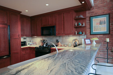 Example of a kitchen design in New York