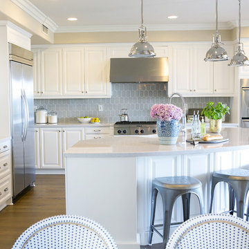 Clean and Bright Kitchen Remodel