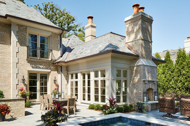 Inspiration for a traditional exterior in Chicago.
