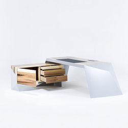 Handle-It Desk - Desks And Hutches
