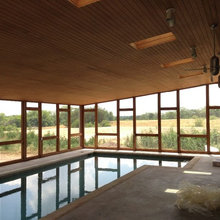 Screen room