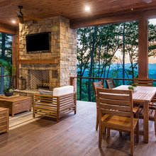 Outdoor room/fireplace