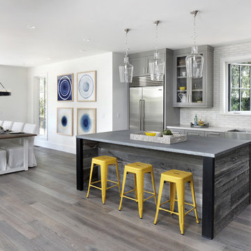 Menlo Park Modern Farmhouse - Andersen 100 Series