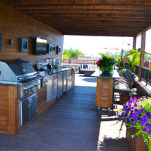 outdoor kitchen