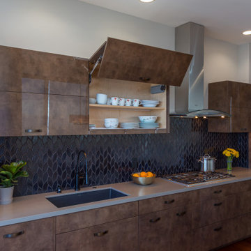 Kitchen Overlooking the City