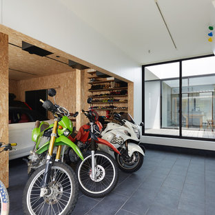 他の地域のモダンスタイルのおしゃれなガレージ (2台用) の写真