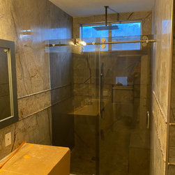 San Clemente Cir - Corona - Shower Doors