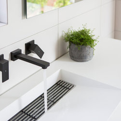 Bathroom Product (Meir Black) - Products
