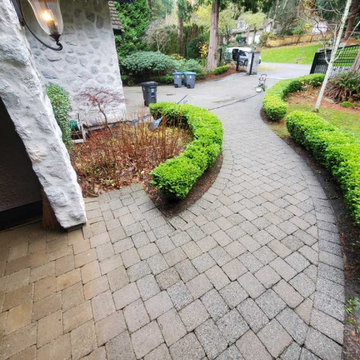Pressure Washing Paving Stone Driveway Moss Removal White Rock BC Canada