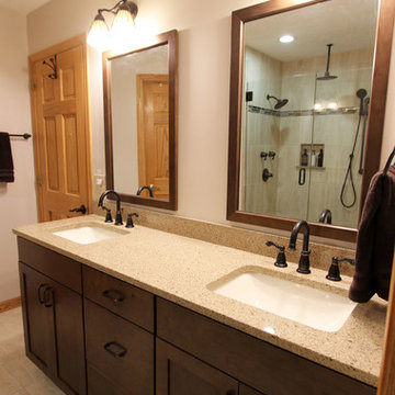 Traditional Bathroom with Tiled Shower with Pebble Stone Shower Floor