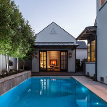 Pool house