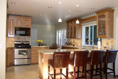 Elegant kitchen photo in San Diego