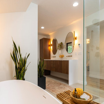 Gorgeous Modern Owners Suite