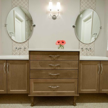 Girl's Bathroom