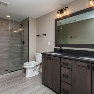 2019 Custom 2 story with Dual Island Kitchen, 5 beds, wet bar, exercise room