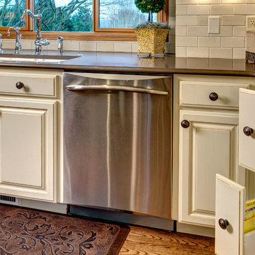 Get Rid of Yellow Oak - 1994 Home Receives a Face Lift & More