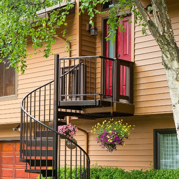 Spiral Staircase Entry Deck