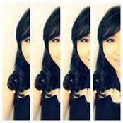 Melka Listyani's photo
