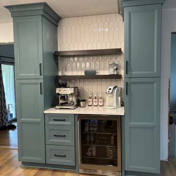 Kitchen with an Unexpected Pop!