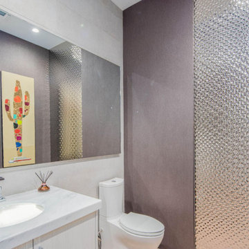 SOLD $1,750,000 - 2 BILTMORE EST 107, Phoenix, AZ 85016