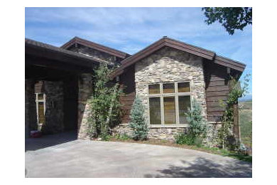 Large mountain style exterior home photo in Salt Lake City