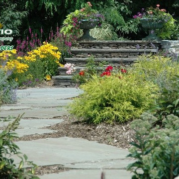 Hardscapes That Look Natural