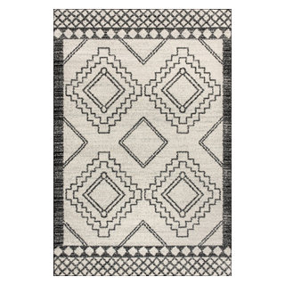 nuLOOM Myka Checkered Black and White 4 ft. x 6 ft. Indoor/Outdoor Area Rug